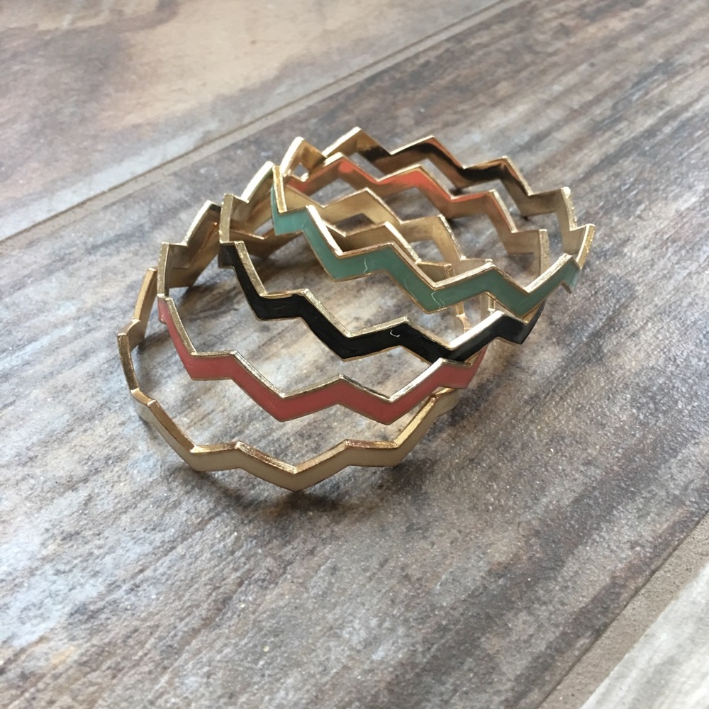 4 Chevron Bangles - Picture 2 of 4